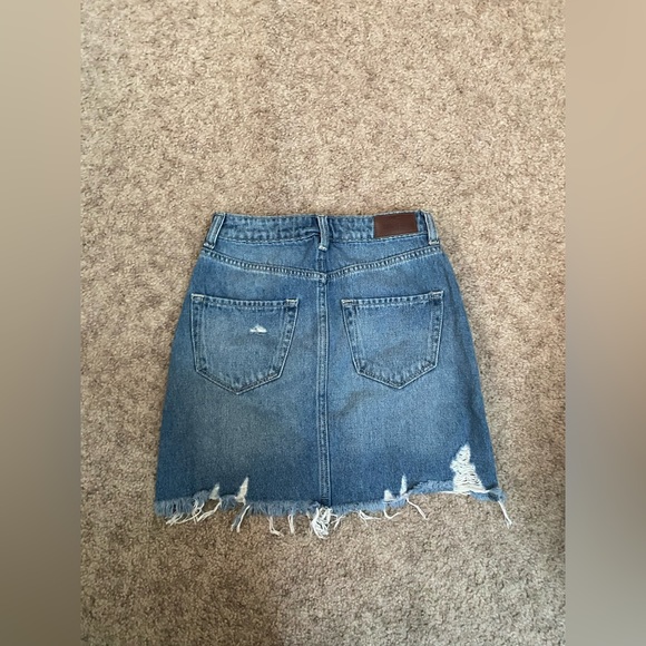 Hollister Jean skirt - Picture 2 of 2